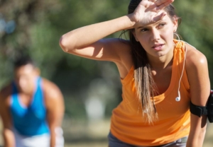 Как бегать в жару: рекомендации по тренировкам и забегам в жаркую погоду