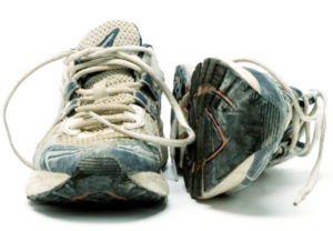 Срок годности ограничен: как часто менять кроссовки для бега
