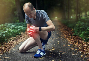 Почему болят суставы после бега