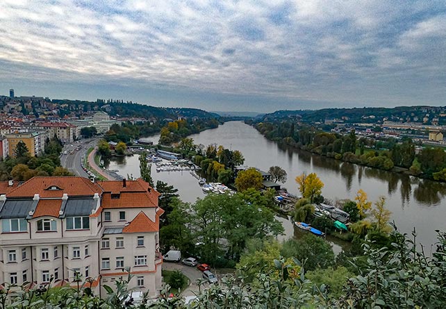 Где побегать в Праге: парки, стадионы, набережные