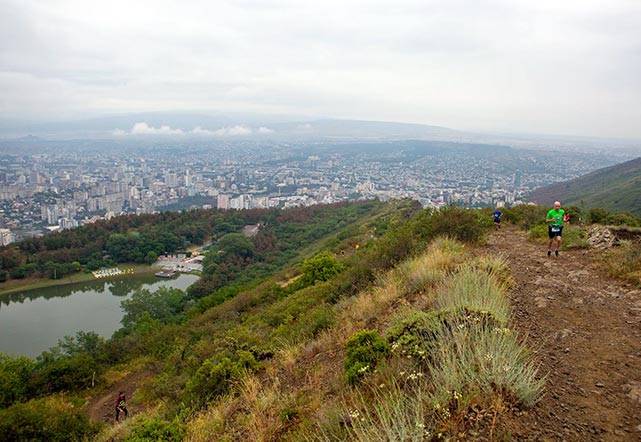Где побегать в Тбилиси: парки, трейлы, популярные забеги