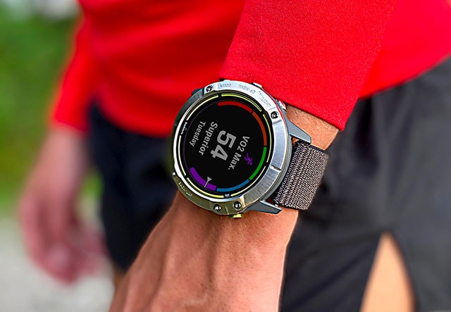 Часы с марафонским характером Garmin Enduro: до 65 дней без подзарядки