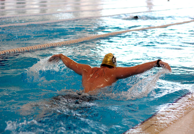 Суточное плавание в бассейне: история, правила подготовки, рекорды
