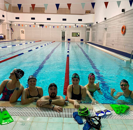 12 школ плавания для взрослых в Санкт-Петербурге